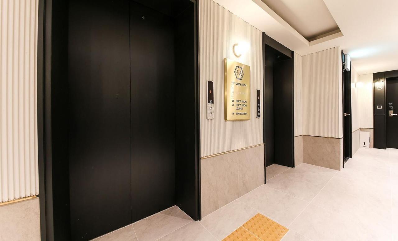 H Moment Hotel Songjeong Busan Esterno foto
