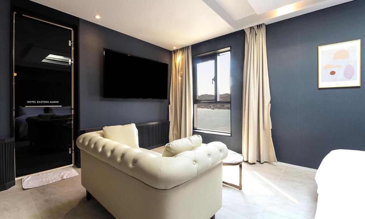 H Moment Hotel Songjeong Busan Esterno foto