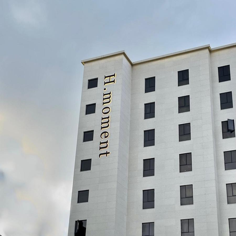 H Moment Hotel Songjeong Busan Esterno foto
