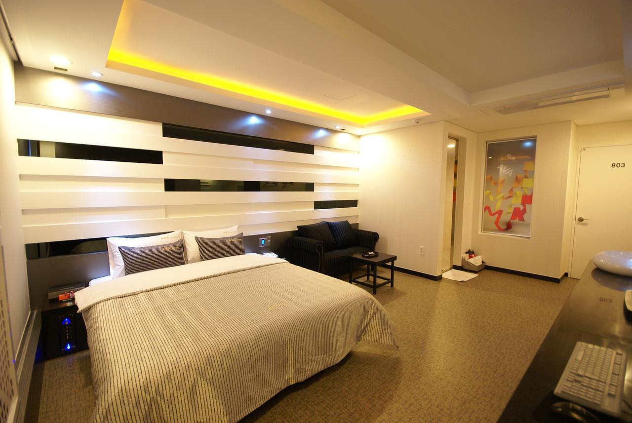 H Moment Hotel Songjeong Busan Esterno foto