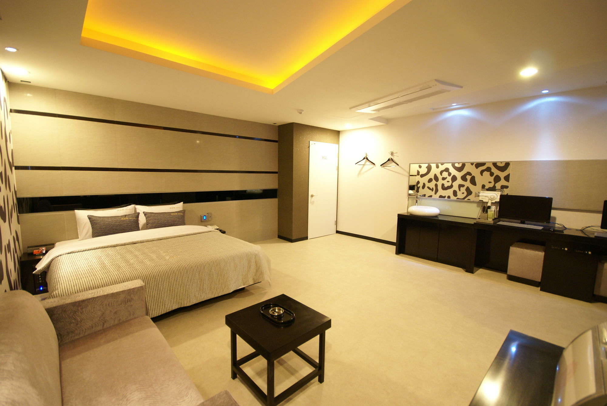 H Moment Hotel Songjeong Busan Esterno foto