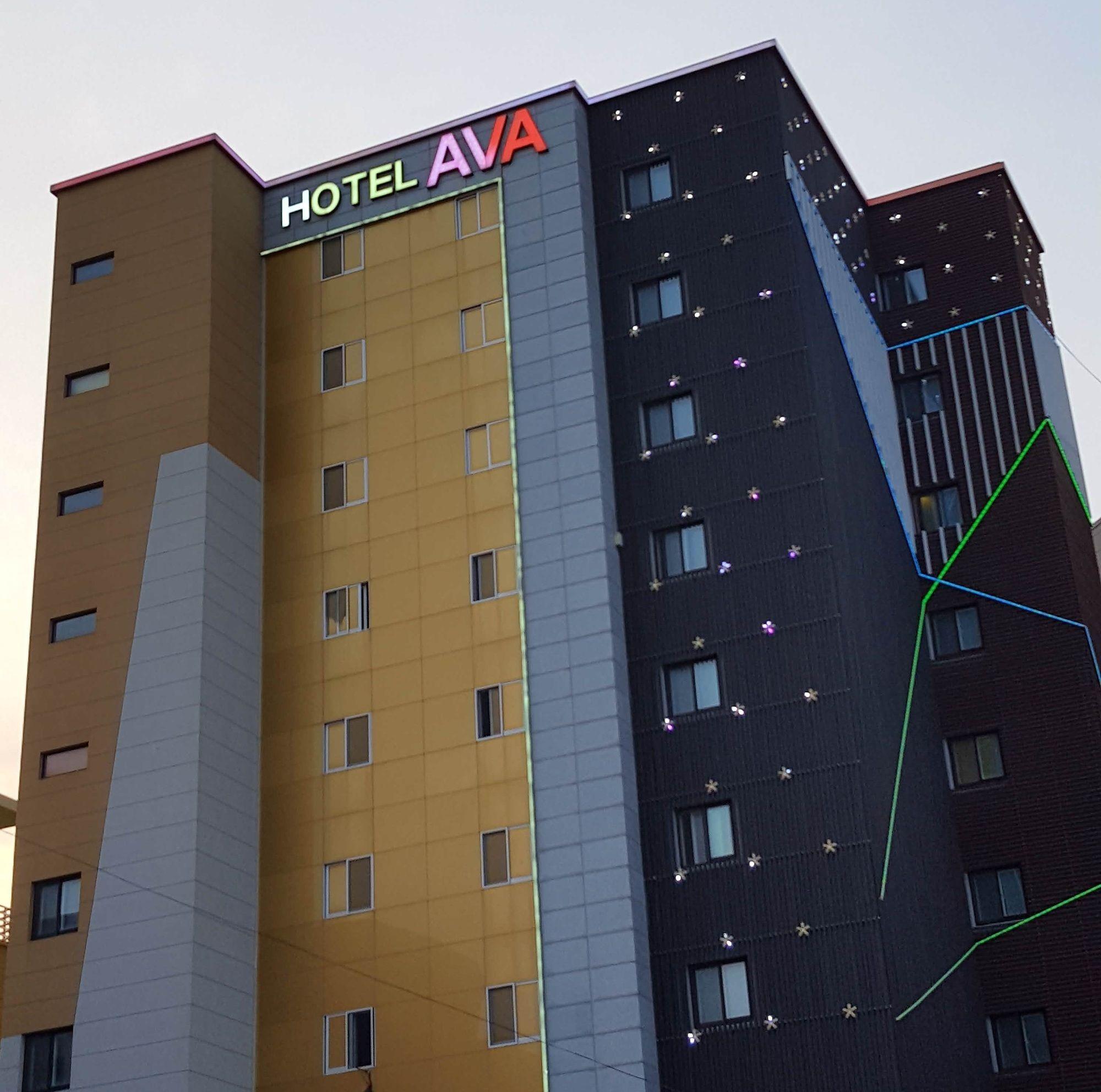H Moment Hotel Songjeong Busan Esterno foto